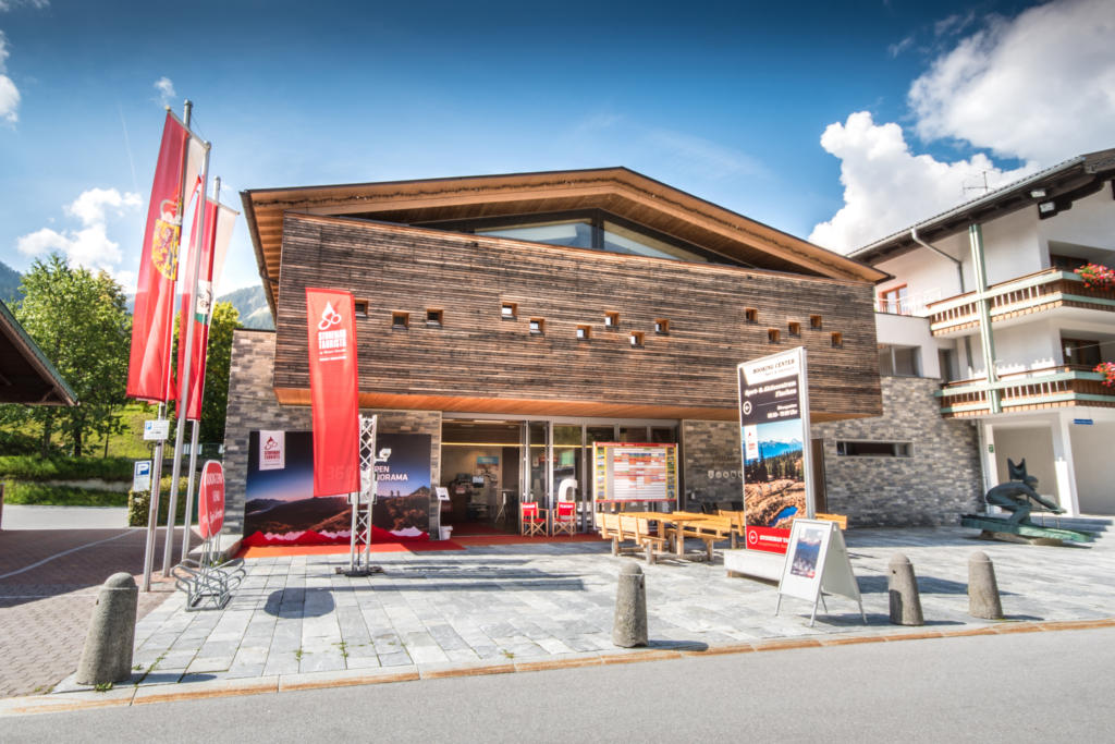 Flachau Tourismus – Sport- & Aktivzentrum, city – Logis-Partner Stoneman Taurista MTB